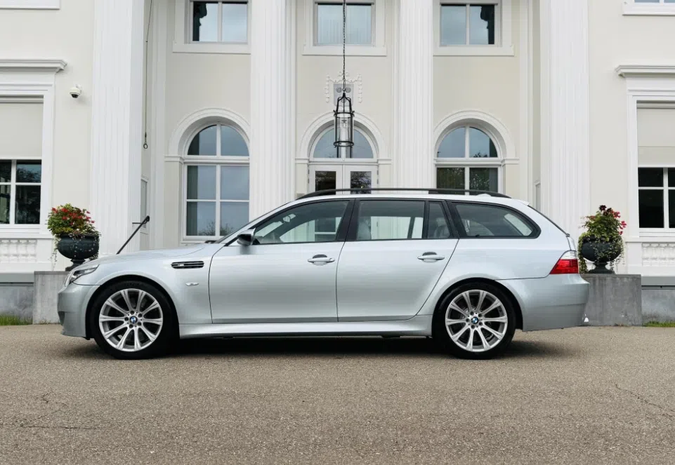BMW M5 touring